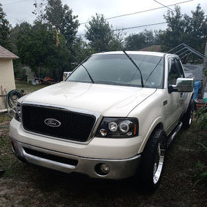 Meet your Posher, Ismael